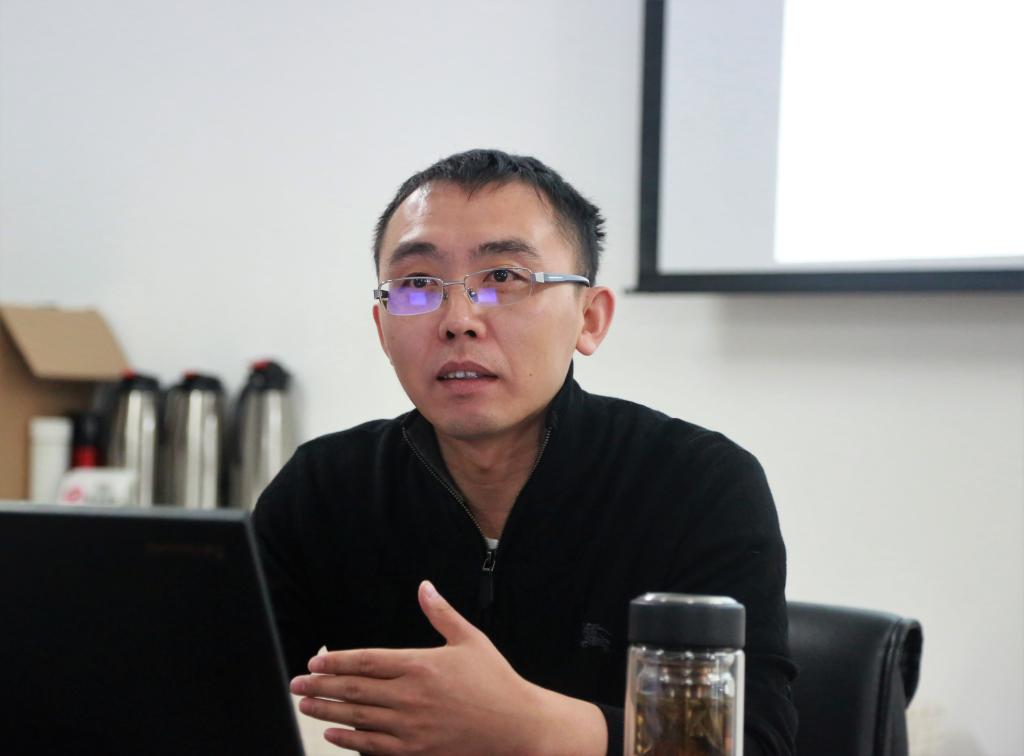 文化与传媒学院张冰老师授课